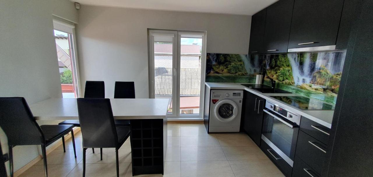 Apartament Silainiu Apartamentai Kowno Zewnętrze zdjęcie